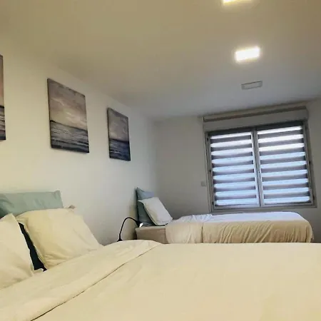 Apartment Spacious 2-bedroom Apartment: Paris Area With Parking & Terrace