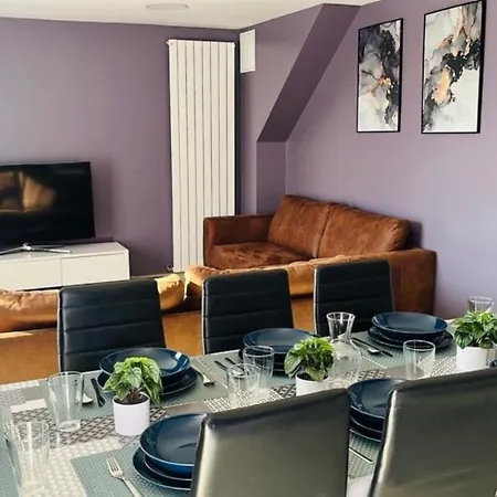 Spacious 2-bedroom Apartment: Paris Area With Parking & Terrace * Villepinte (Seine-Saint-Denis)